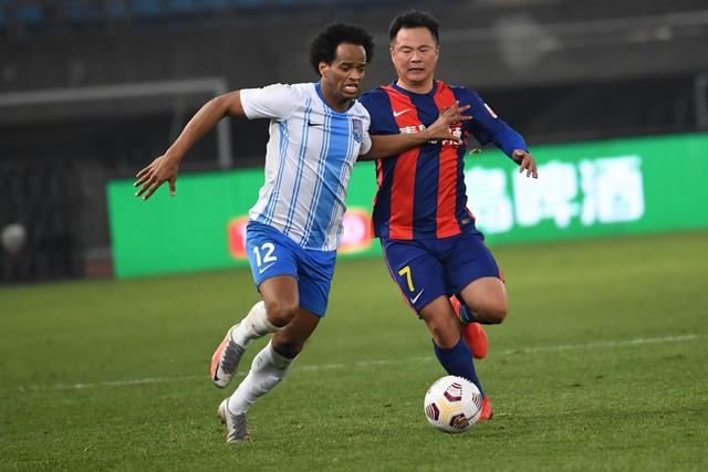 WCBA-韩旭19+8李梦13分 四川女篮13连胜领跑